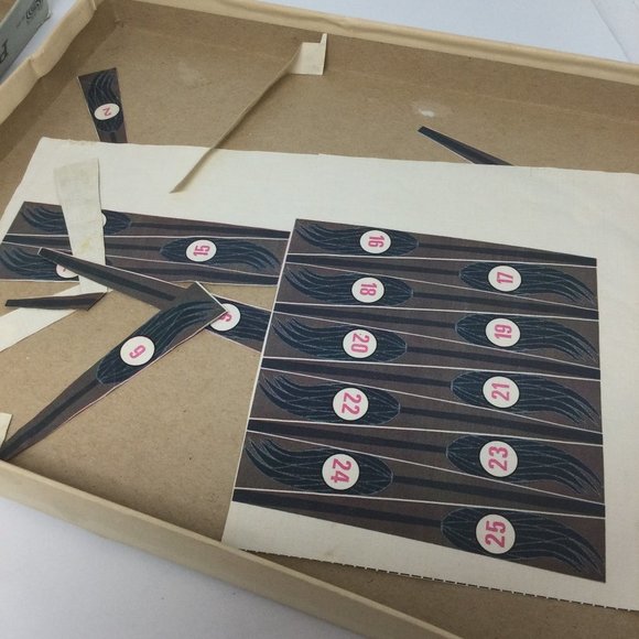 Pin the Tail on the Donkey Game Vintage - Picture 12 of 12